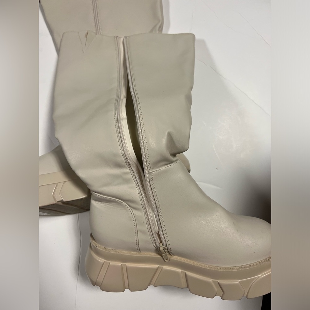 wide calf leg boots (worn once)